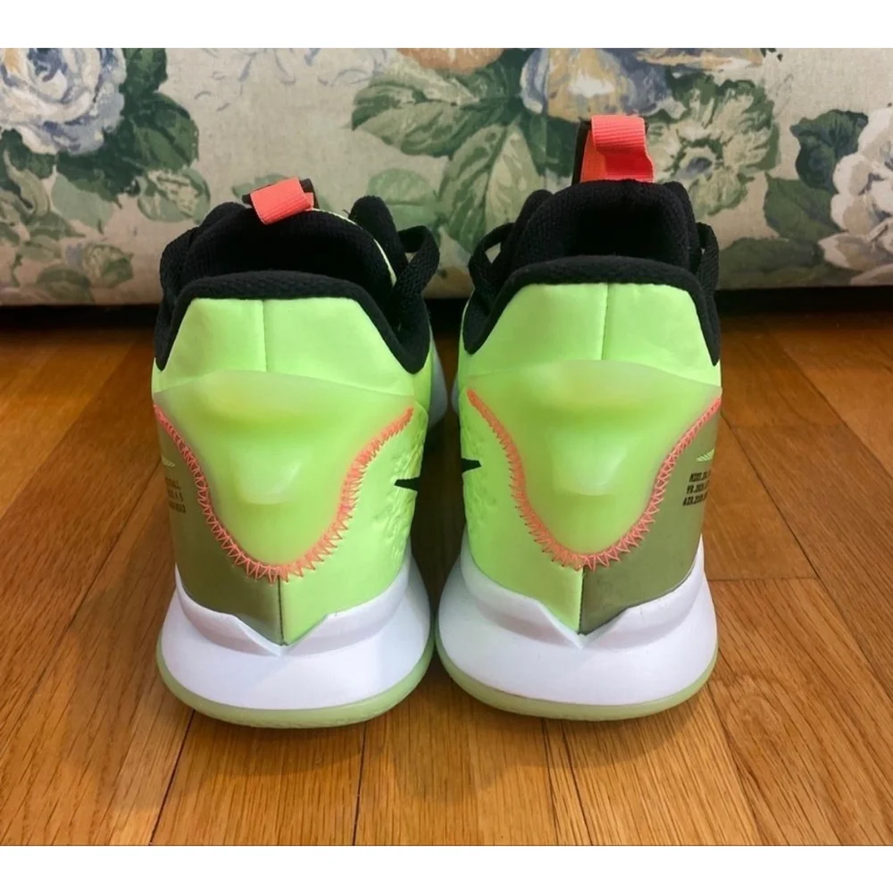 Nike LeBron Witness 5 'Grinch' Lime Glow/Bright Mango CQ9380-300 Men's Size 11
